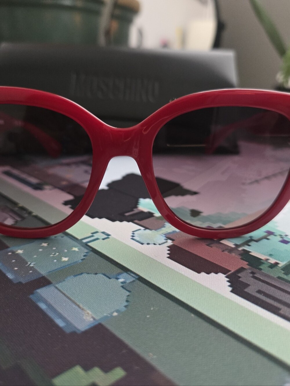 Moschino Red Wine Burgundy Buckle Designer Sunglasses New With Case - Picture 5 of 6